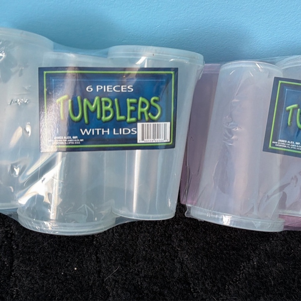 Tumblers with Lids - Pack of 6 Clear Plastic Party Cups